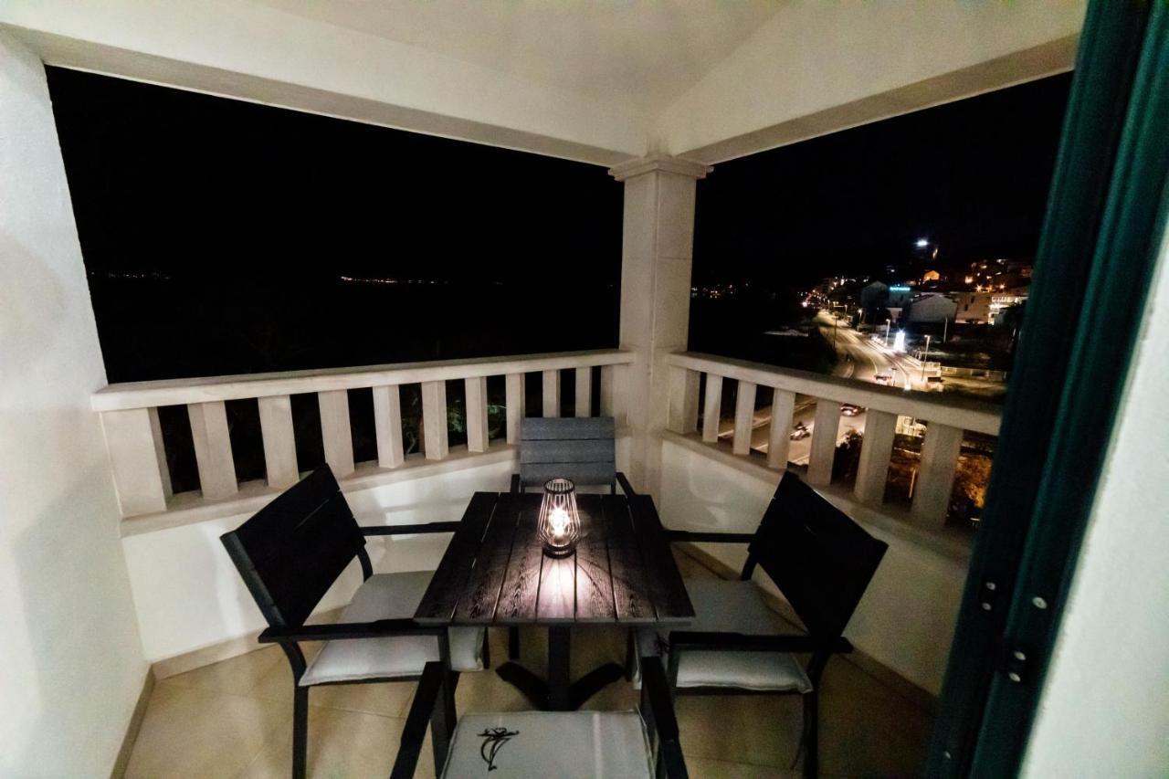 Villa Lidija Omis Exterior photo
